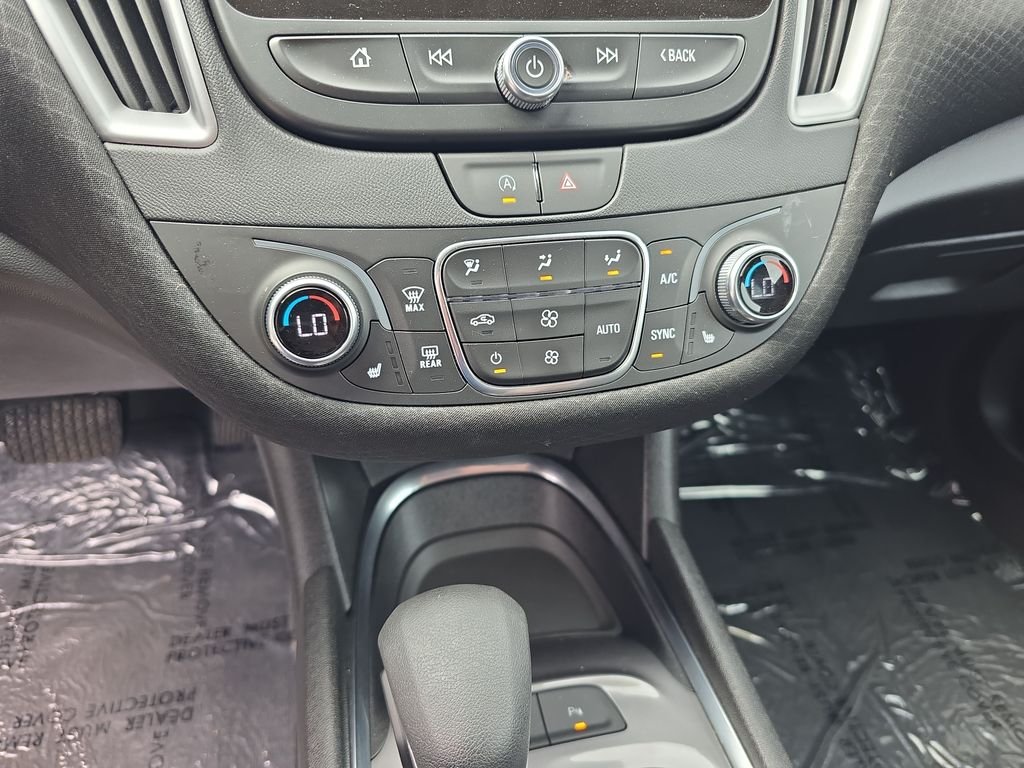 Used 2025 Black Chevrolet LT image 18