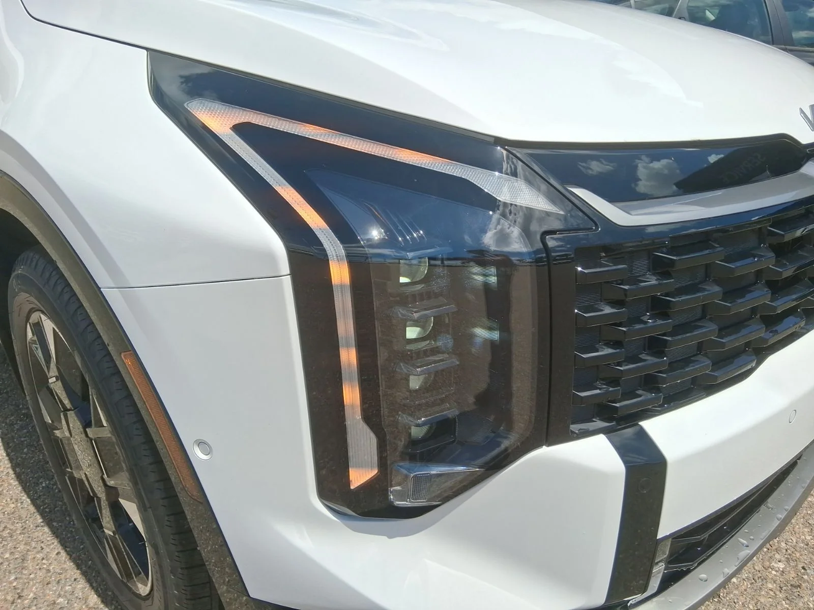 New 2026 White Kia SX-Prestige image 8