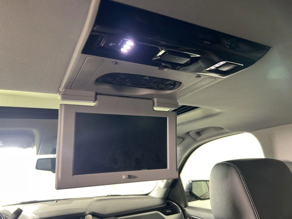 Used 2020 Black Chevrolet Premier image 28