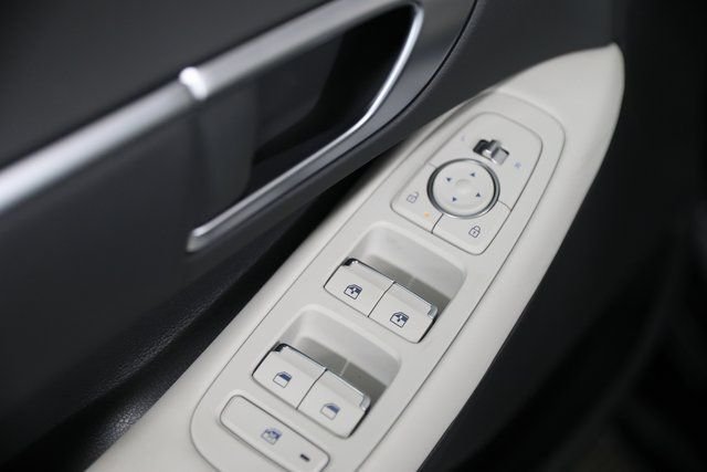 New 2026 Black Hyundai SEL Sport image 12