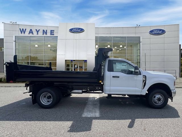 2025 Ford F-350 Super Duty Chassis Cab XL - Photo 20