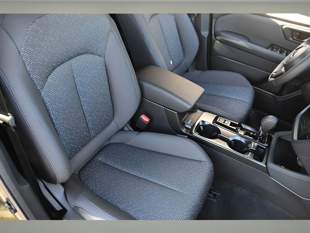 Used 2026 Autumn Green Metallic Subaru Premium image 30