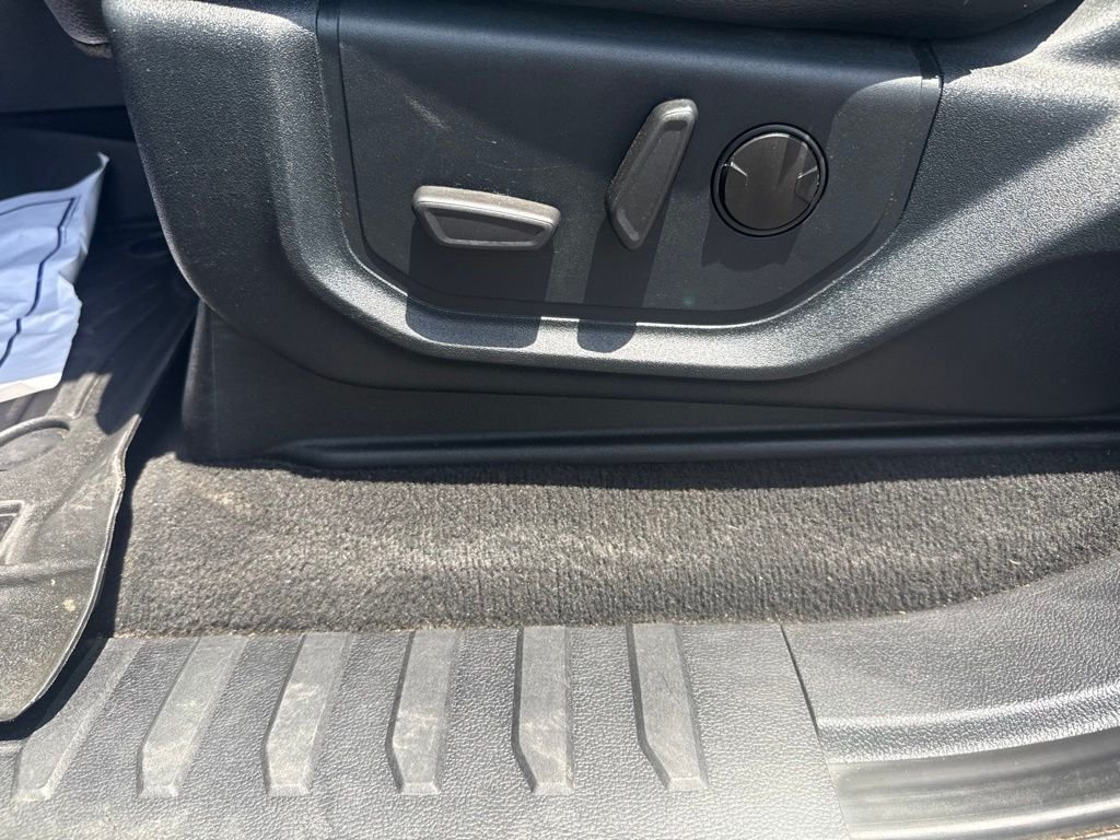 Used 2021 Gray Ford Lariat image 32