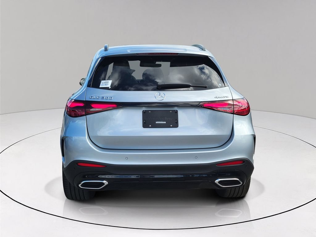 New 2026 Cirrus Silver Metallic Mercedes-Benz GLC 300 image 5
