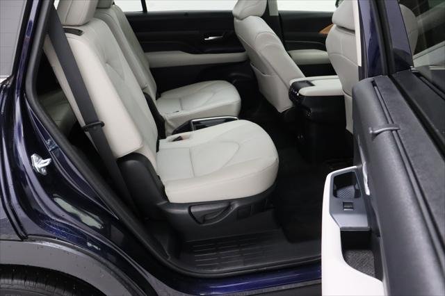 Certified Used 2025 Blueprint Toyota Limited 2.4T image 38