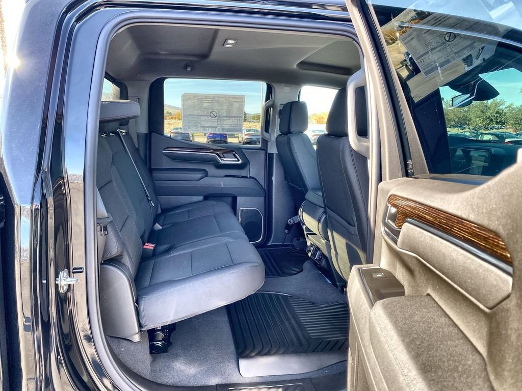 2026 GMC Sierra 1500 SLE - Photo 38