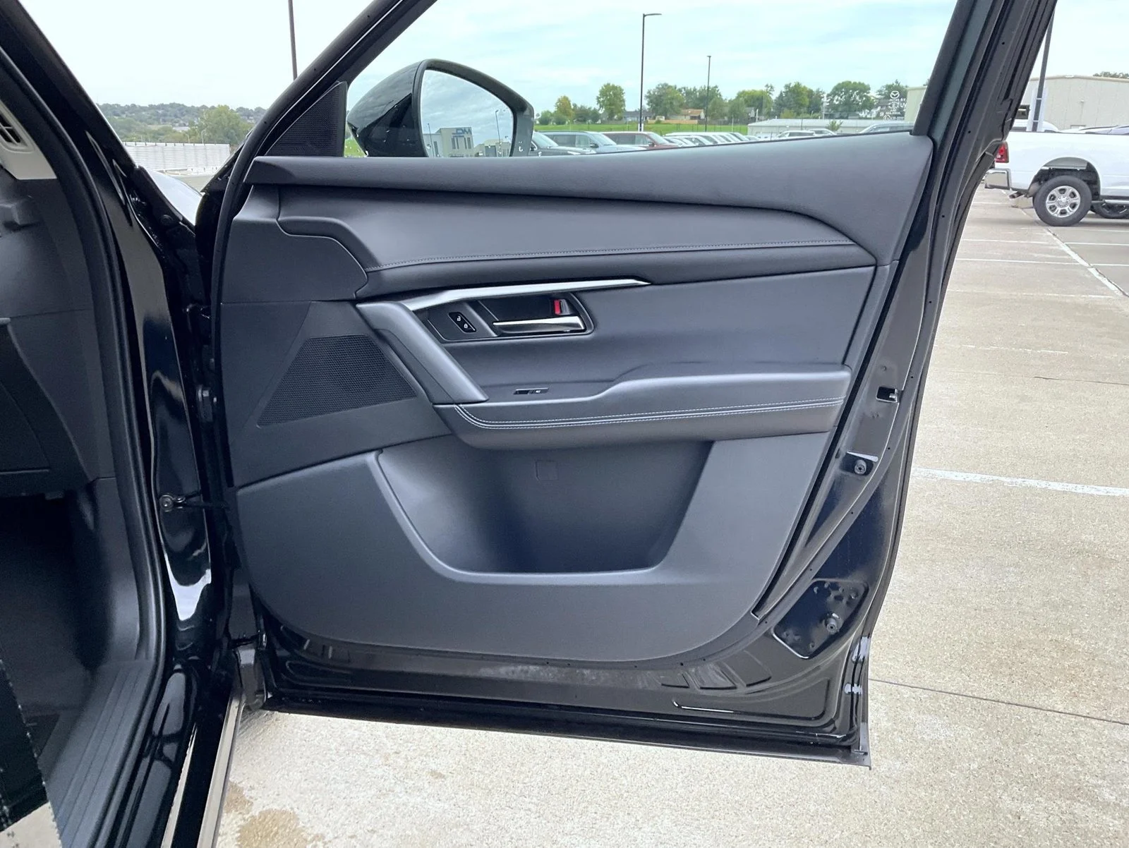 New 2026 Jet Black Mica Mazda 2.5 S Preferred AWD image 18
