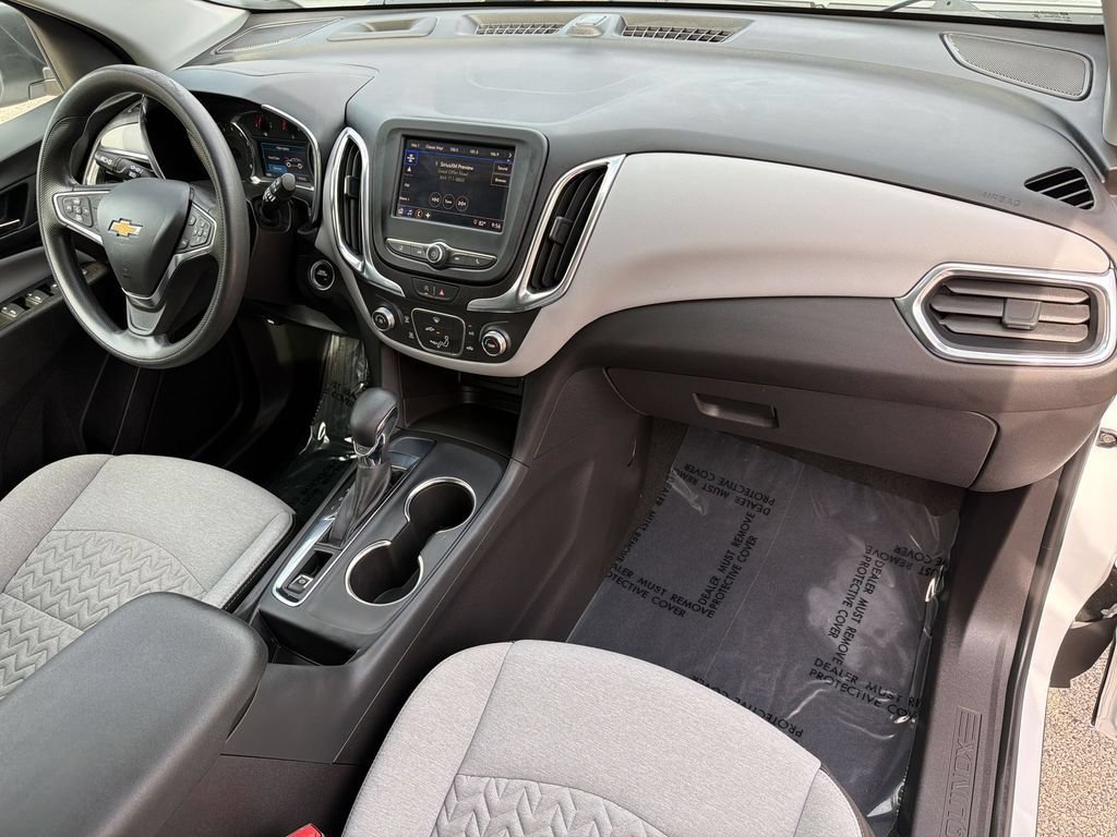 Used 2024 White Chevrolet LS image 37