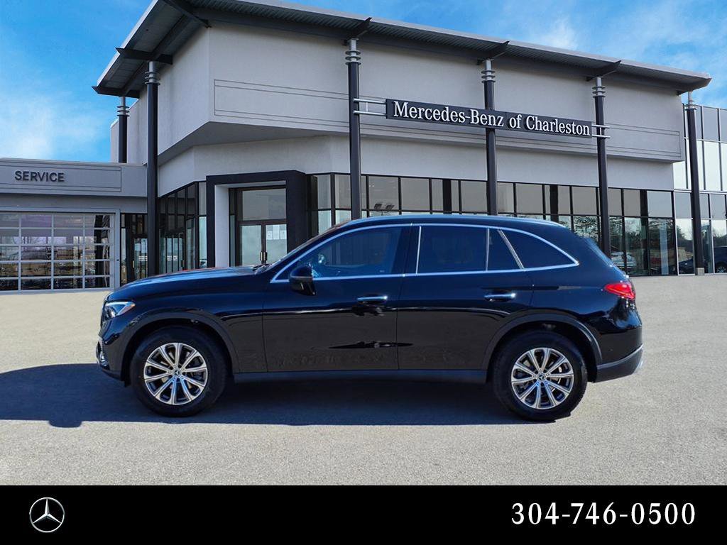 Used 2026 Black Mercedes-Benz GLC 300 image 6