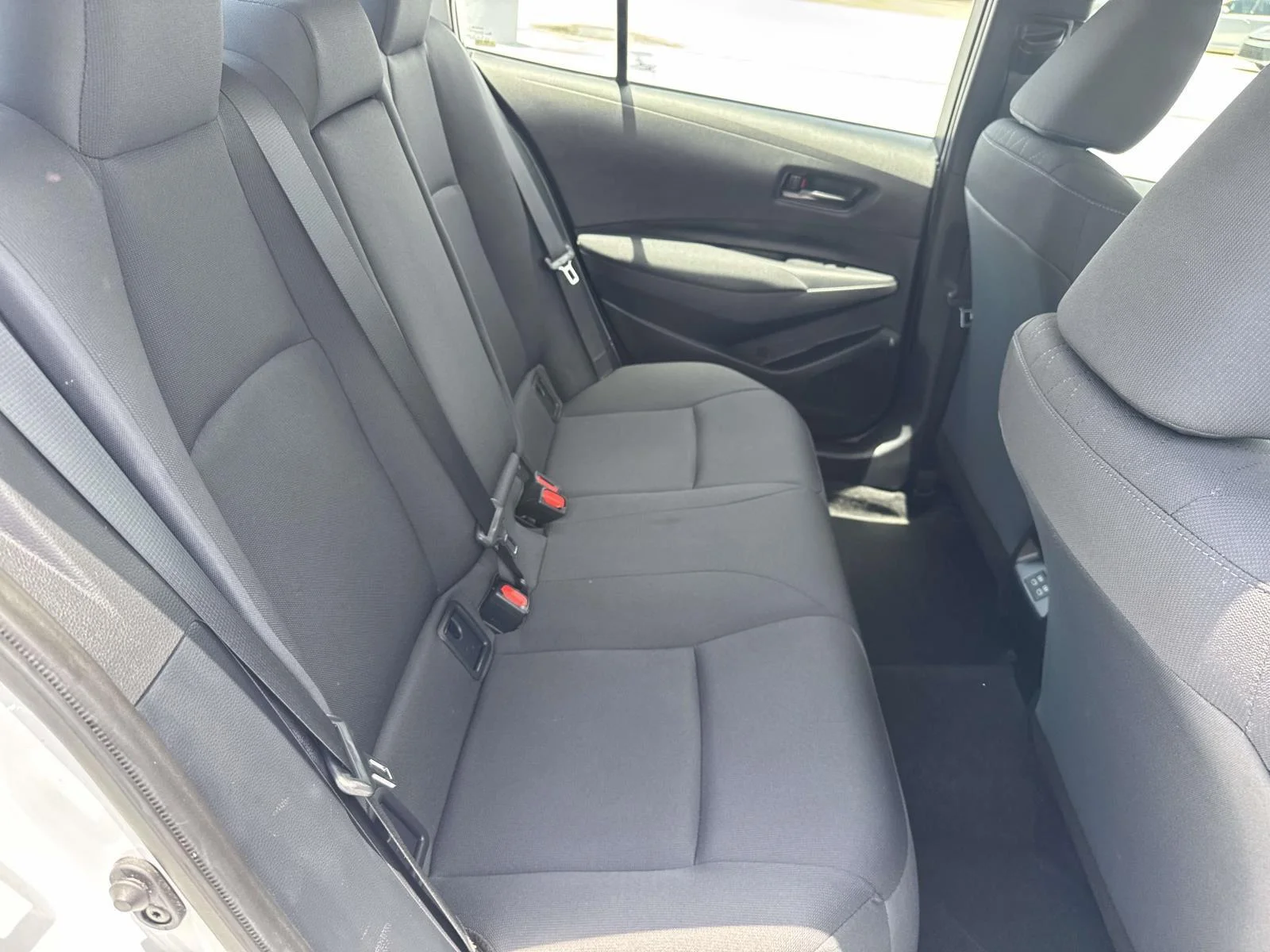 Used 2025 Wind Chill Pearl Toyota LE image 7
