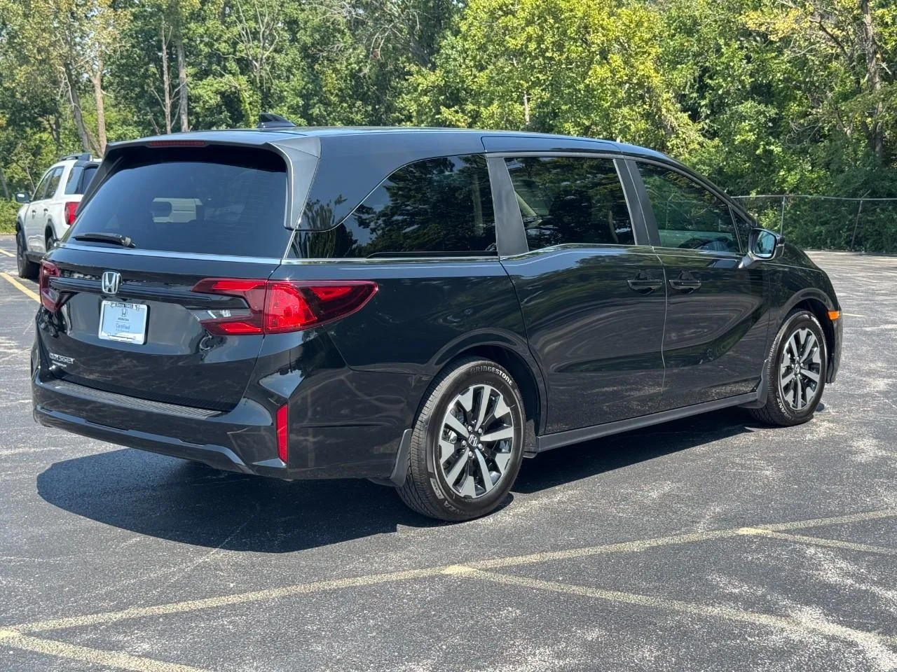 2026 Honda Odyssey EX-L - Photo 4