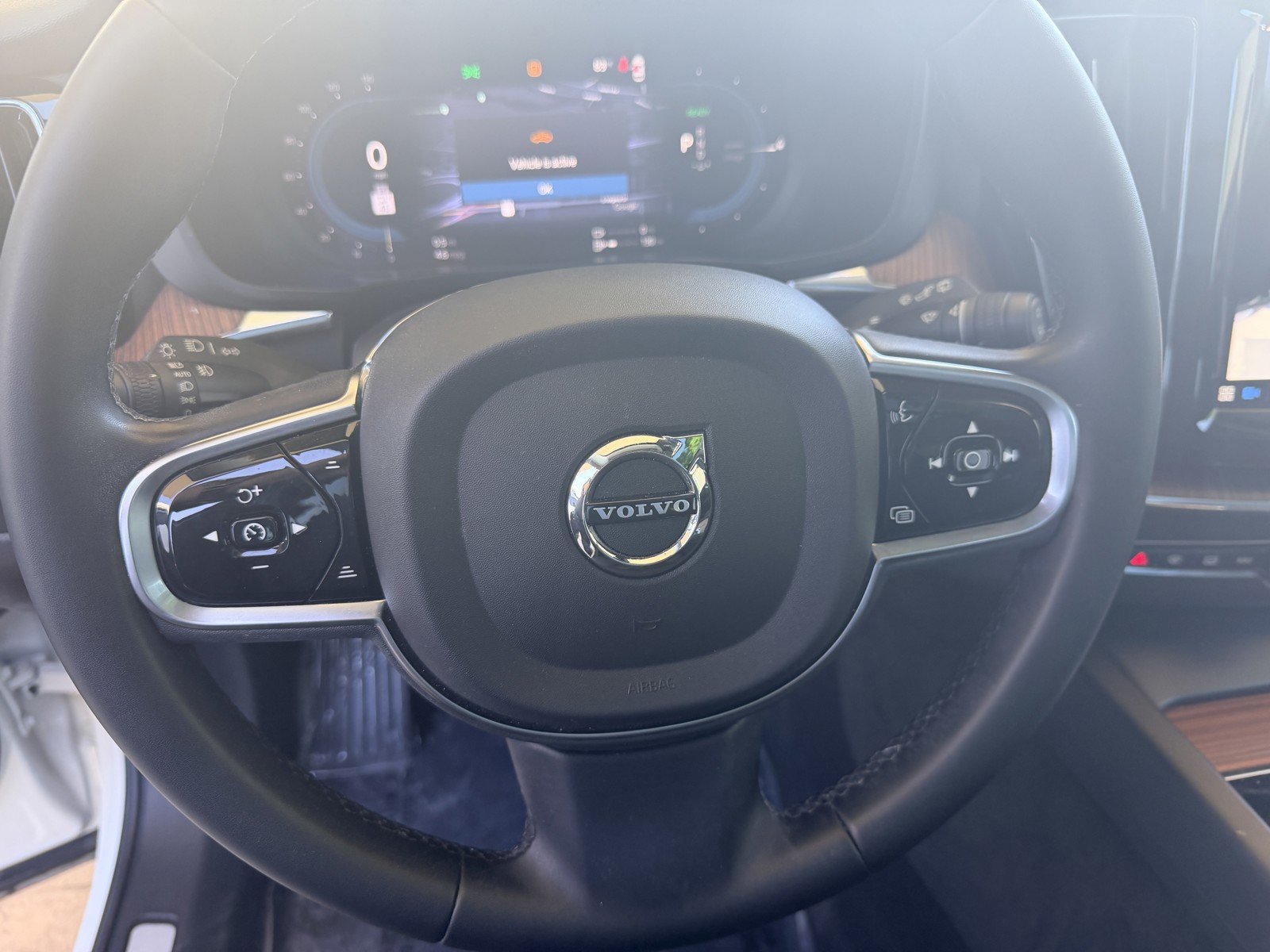 2023 Volvo XC60 Plus - Photo 15