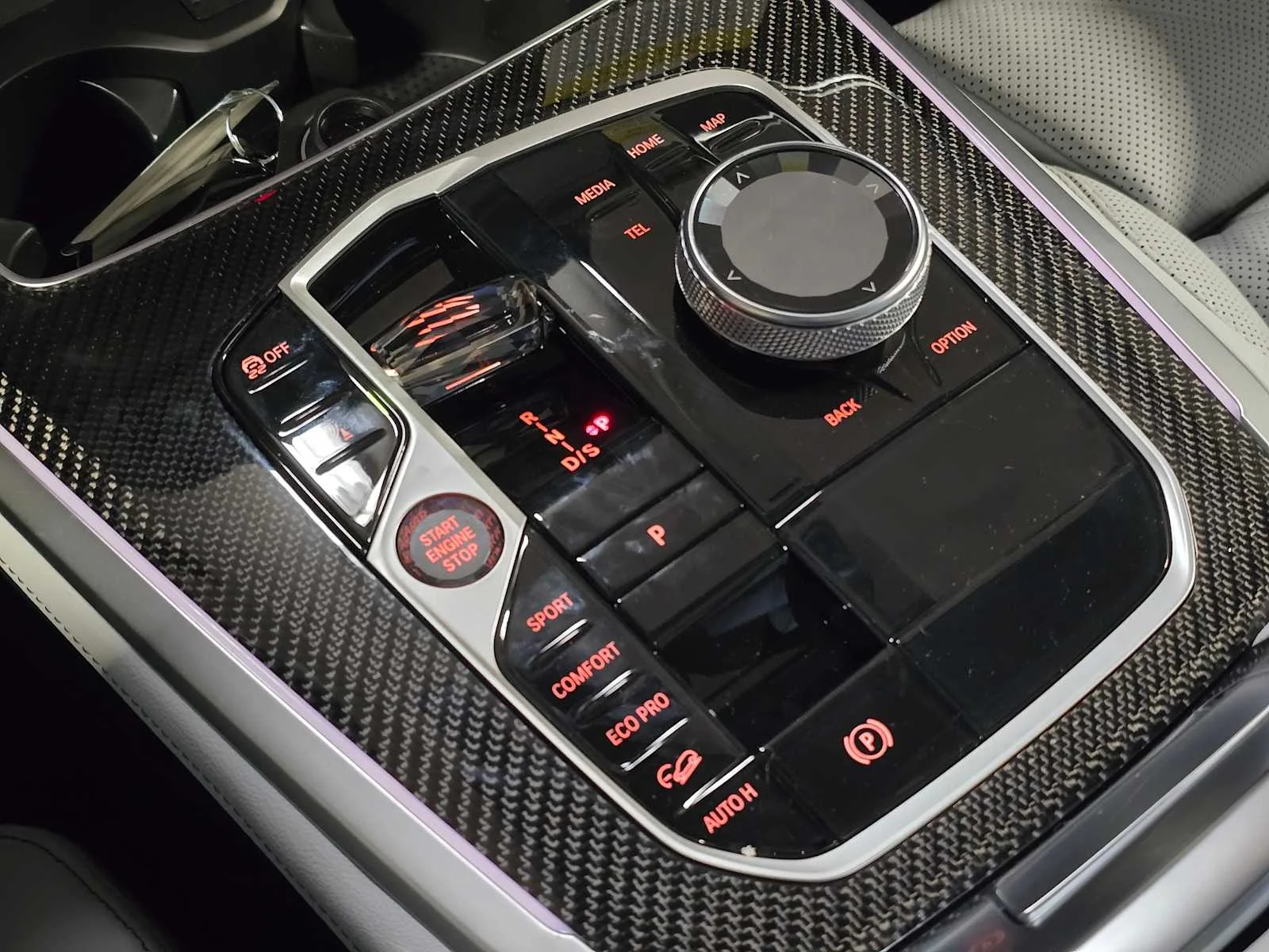 New 2026 Skyscraper Grey Metallic BMW M60i image 21