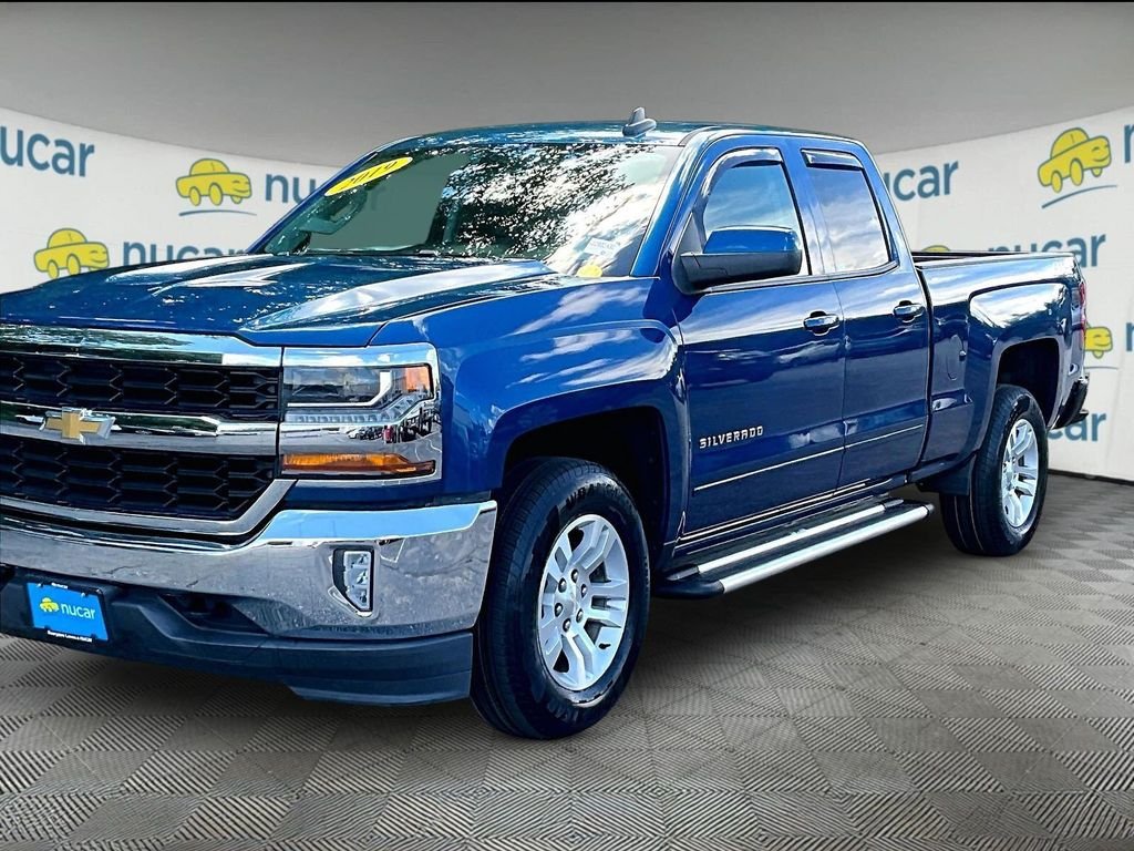 Used 2019 Blue Chevrolet LT image 3