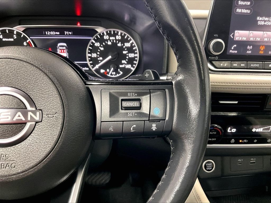 Used 2023 Pearl White Nissan SL image 24