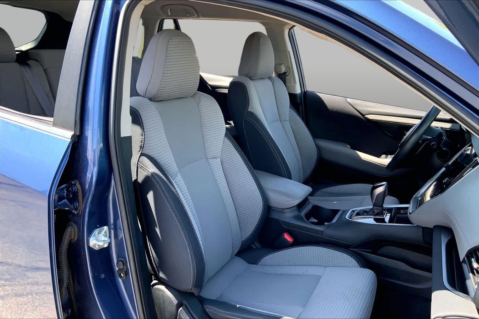 Used 2022 Abyss Blue Pearl Subaru Premium image 8