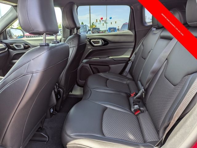 Used 2025 Red Jeep Latitude image 14