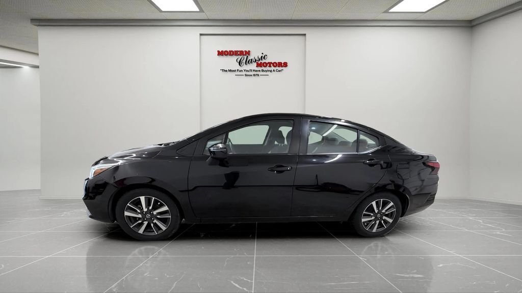 Used 2021 Black Nissan 1.6 SV image 4