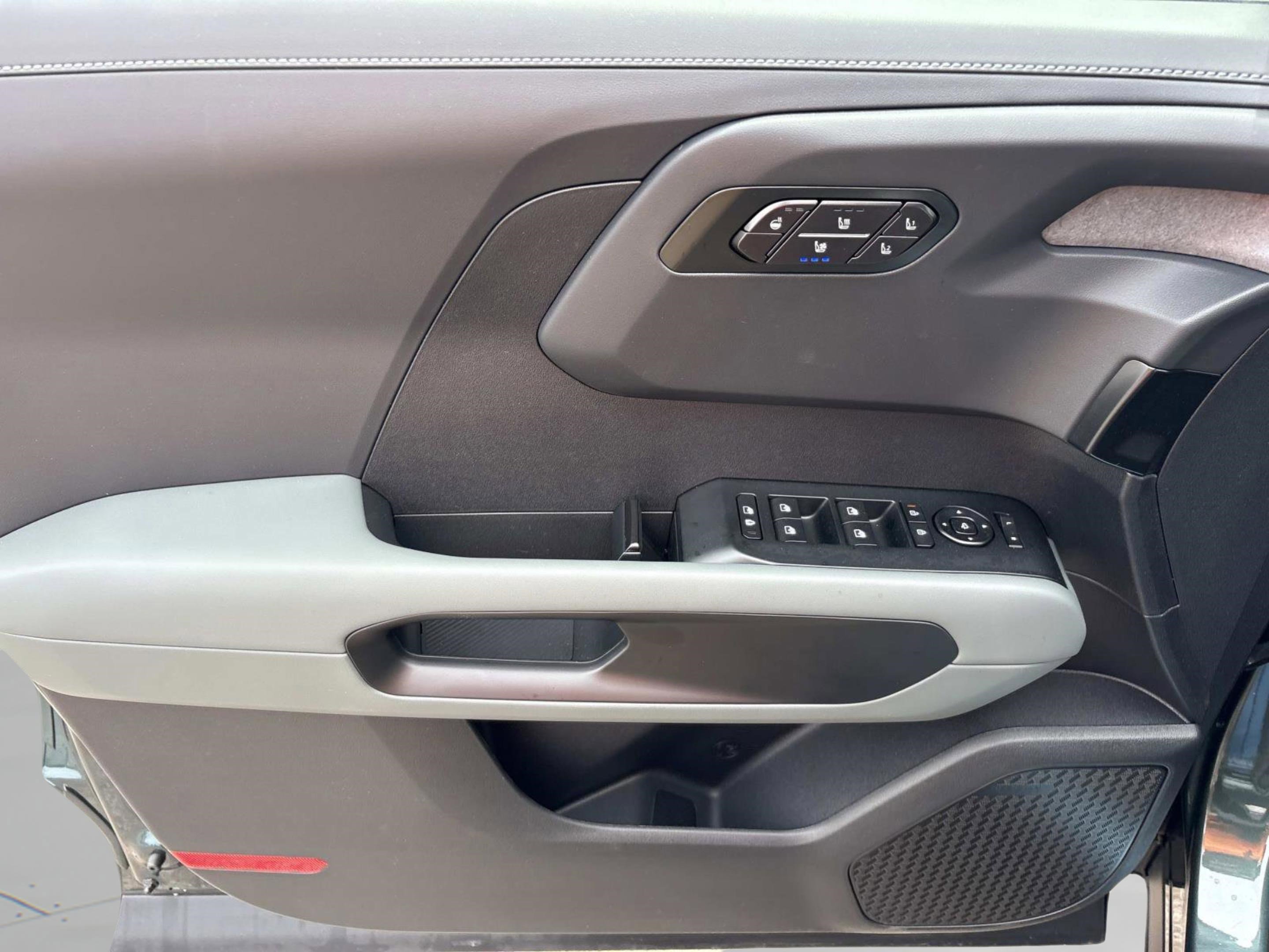 New 2027 Black Jade Green Kia X-Line SX image 17