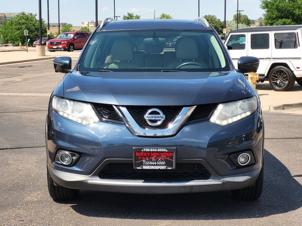 Used 2016 Blue Nissan SL image 9