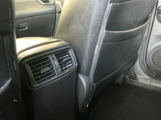 Used 2015 Blue Nissan SV image 28