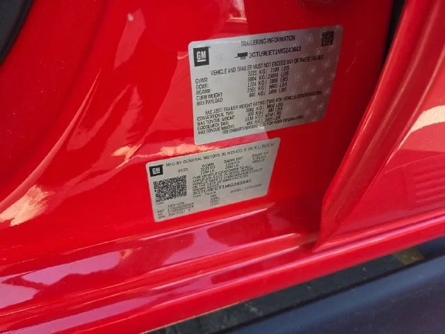 Used 2021 CARDINAL RED GMC AT4 image 34