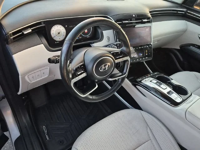 Used 2022 Silver Hyundai Limited image 18