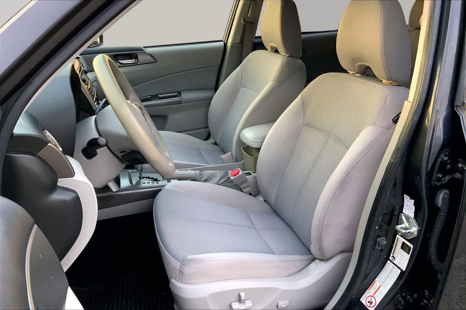 Pre-Owned 2011 Subaru Forester 2.5X Premium