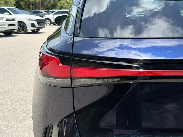 Certified Used 2024 Mica Lexus RX 350 Premium image 10