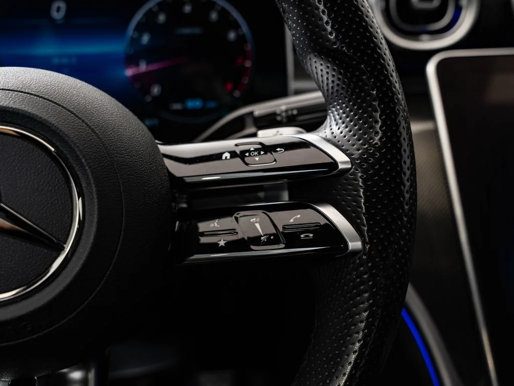 Used 2022 Black Mercedes-Benz C 300 image 29