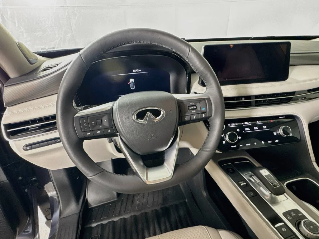 Certified Used 2027 Blue INFINITI LUXE image 14