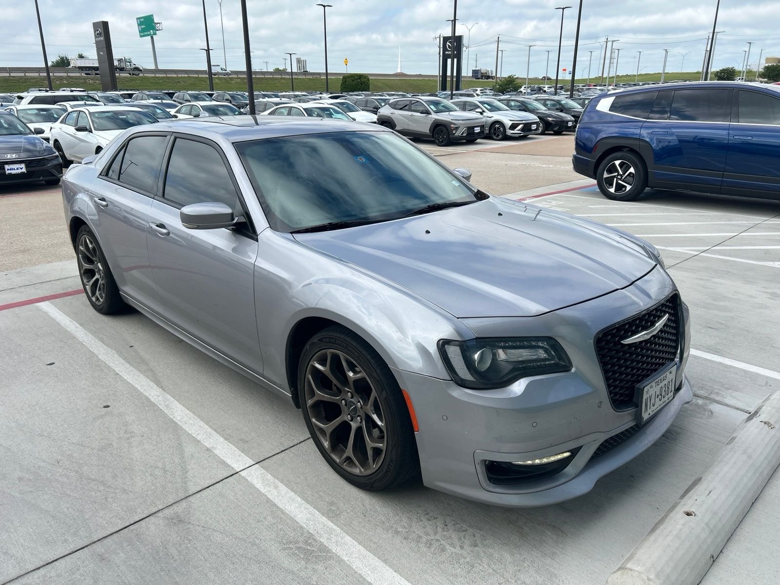 Used 2018 Billet Silver Metallic Clearcoat Chrysler S image 3