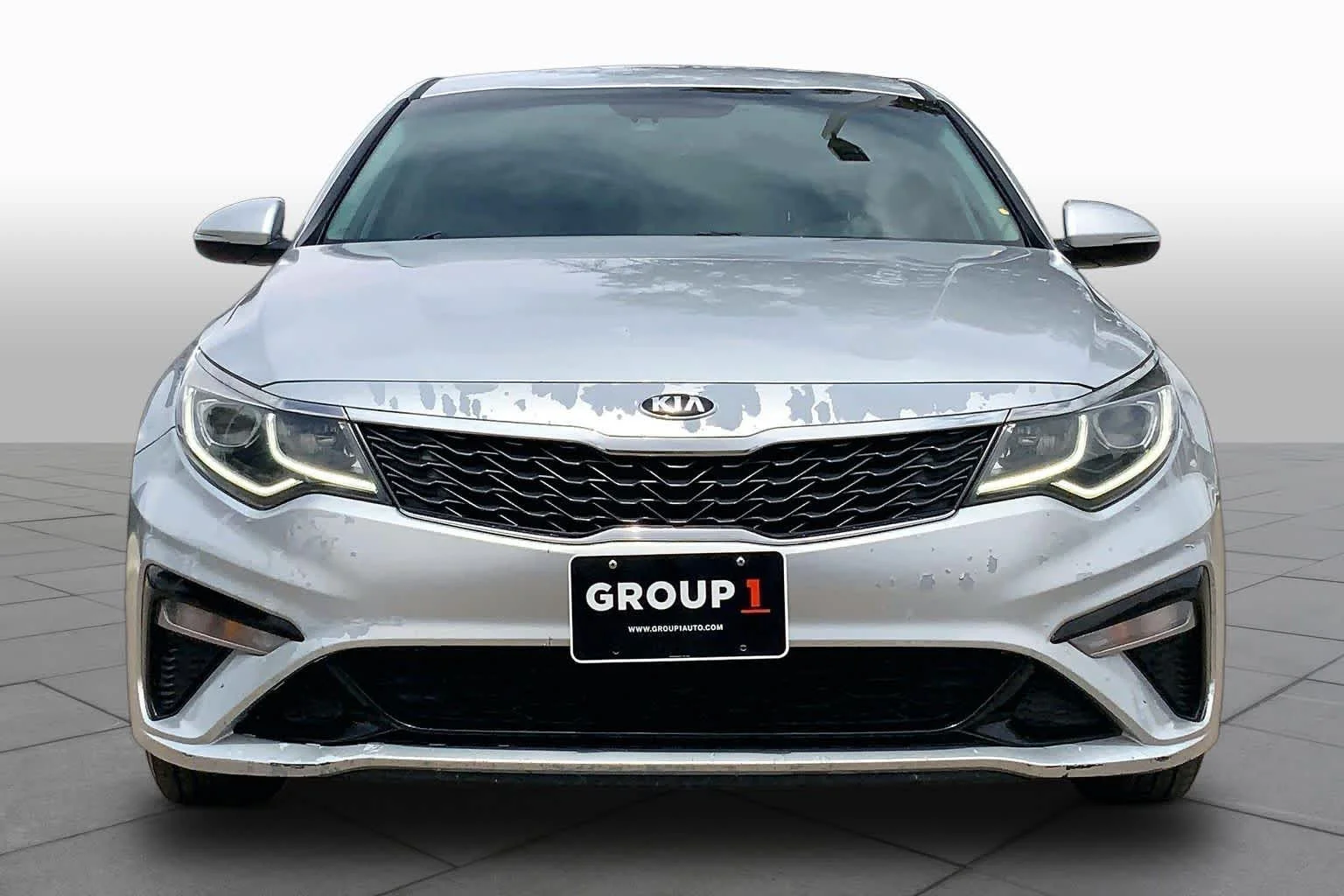 Used 2020 Sparkling Silver Kia LX image 4