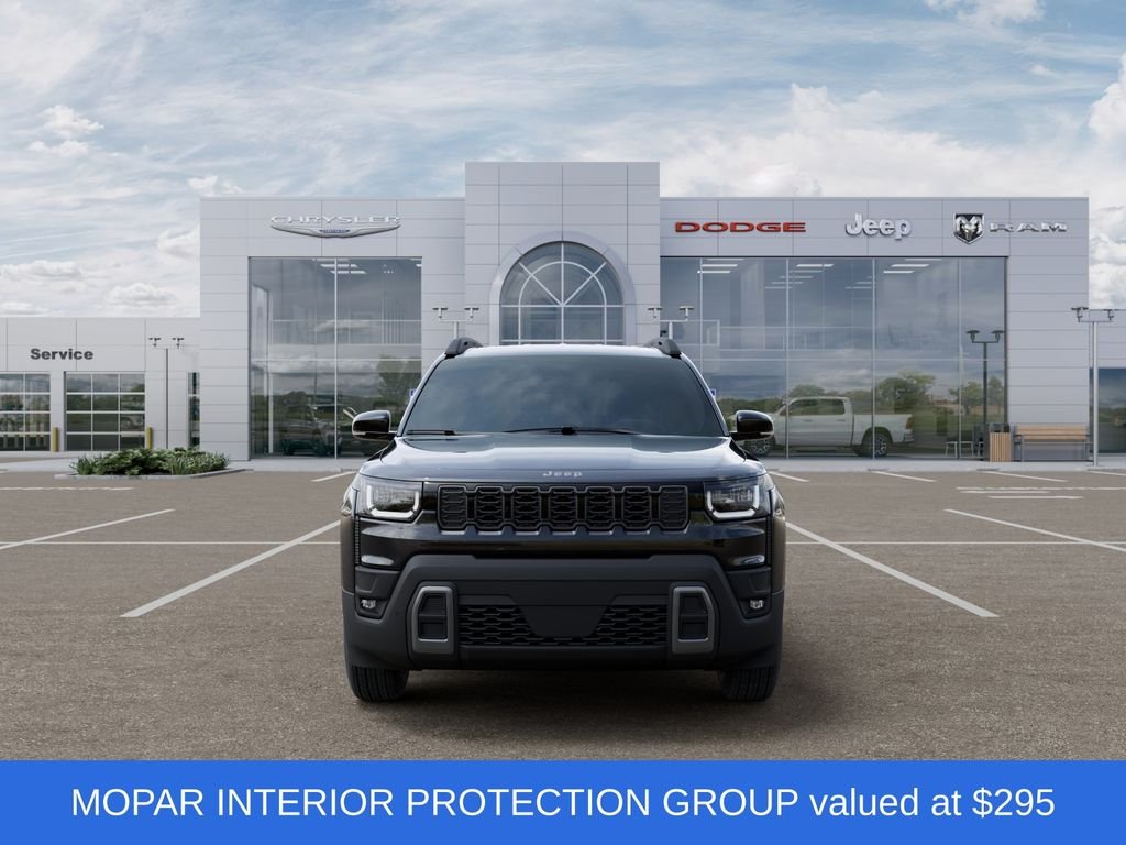 New 2026 Diamond Black Crystal Pearl-Coat Exterior Paint Jeep Limited image 7