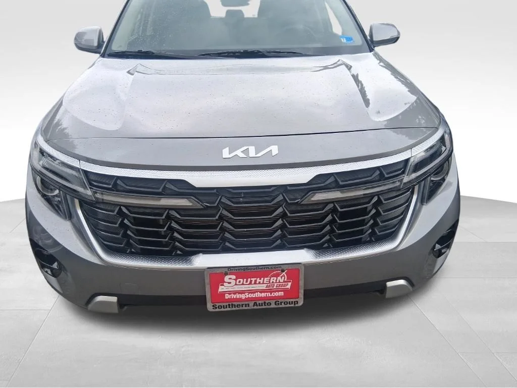 Used 2026 Gray Kia S image 11