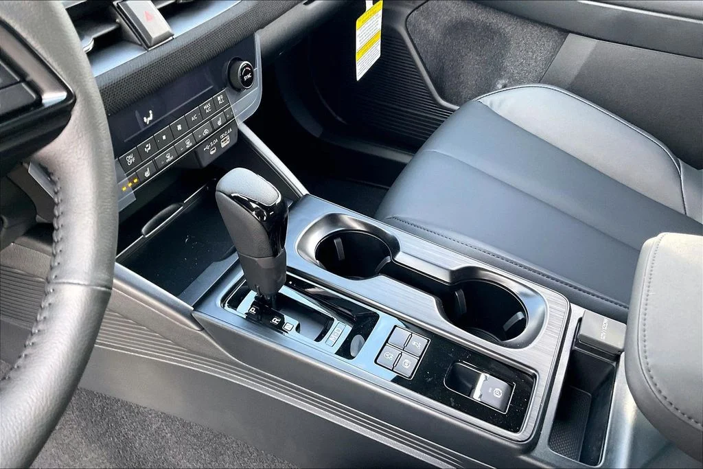 New 2026 MAGNETITE GRAY METALLIC Subaru Premium image 7