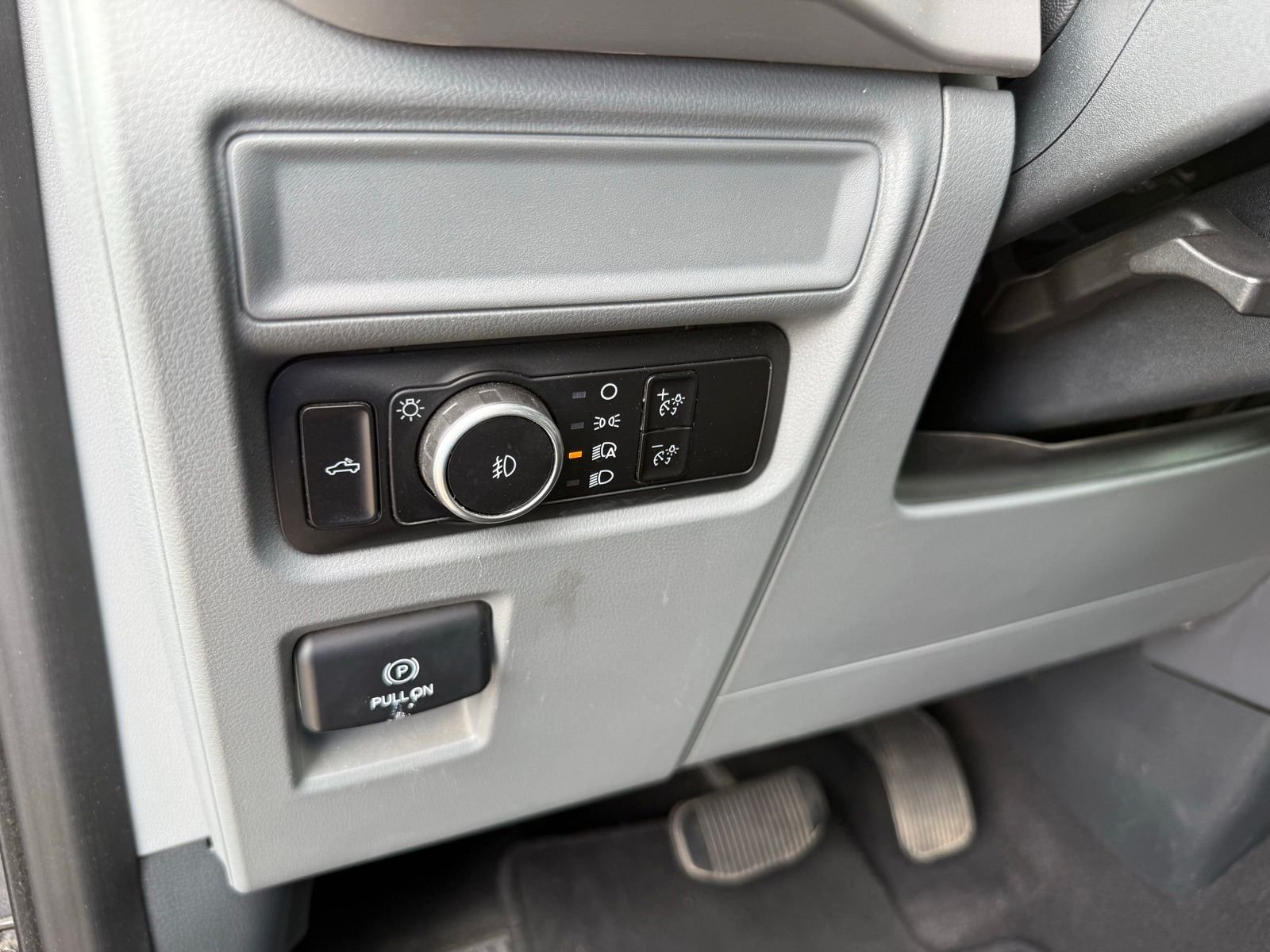 2023 Ford F-150 XLT - Photo 11