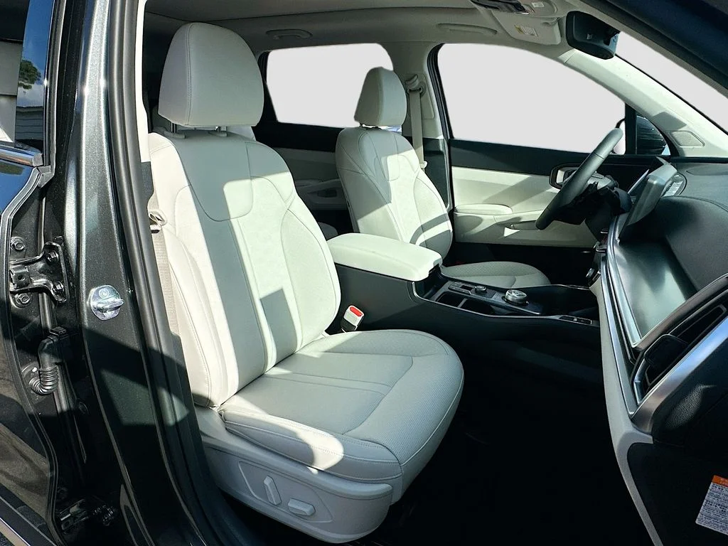 New 2026 Interstellar Gray Kia EX image 30