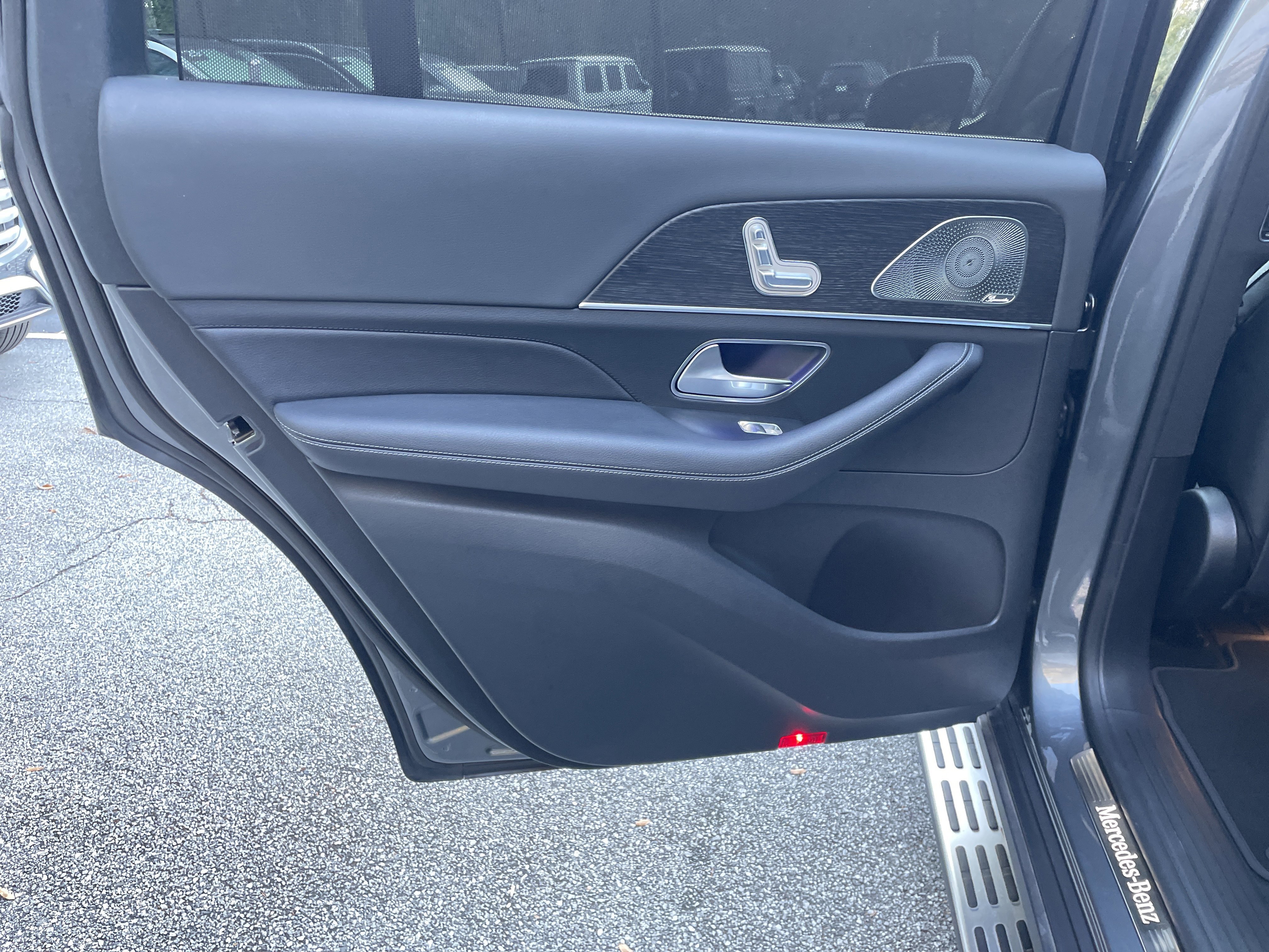 2025 Mercedes-Benz GLS Base - Photo 39