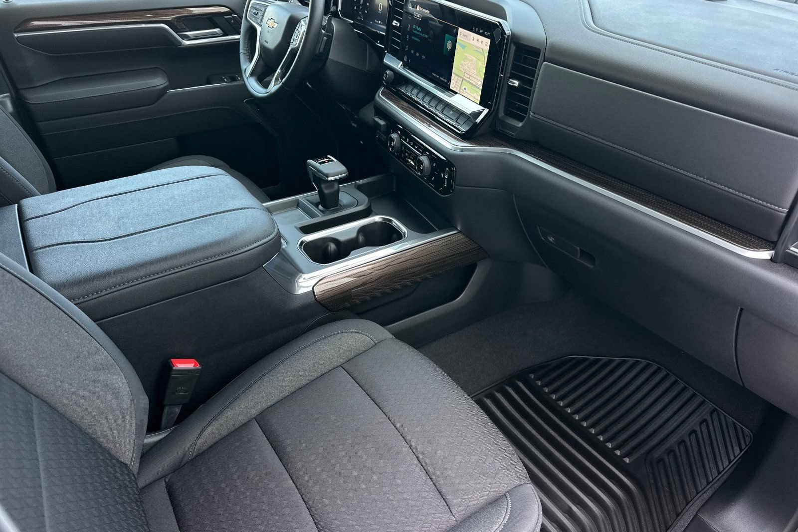 2026 Chevrolet Silverado 1500 LT - Photo 15