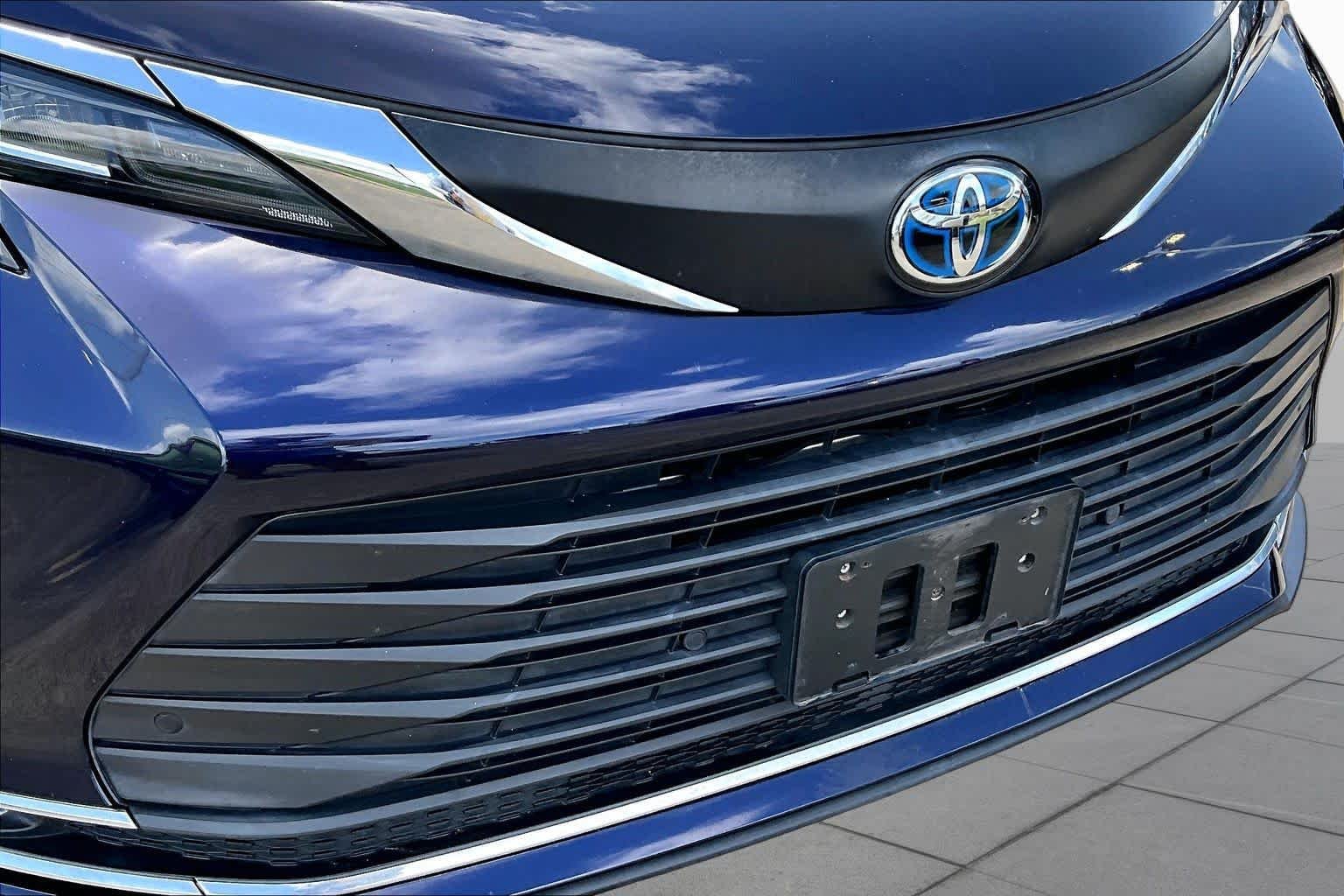 Used 2021 Blueprint Toyota XLE image 29