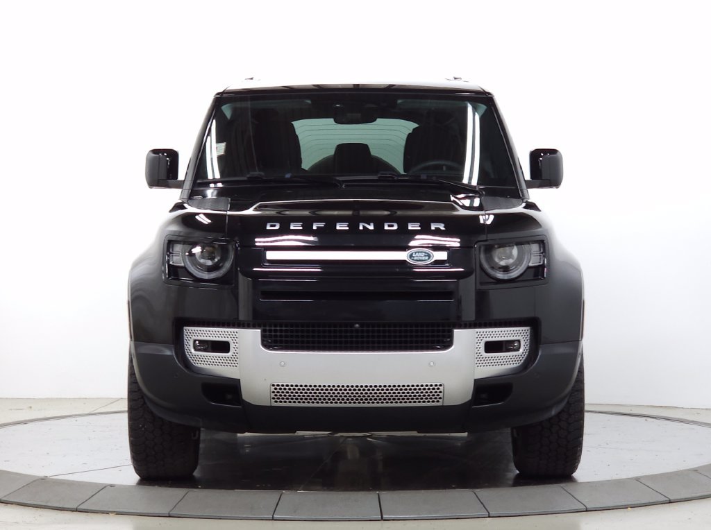 Certified Used 2025 Black Land Rover S image 9