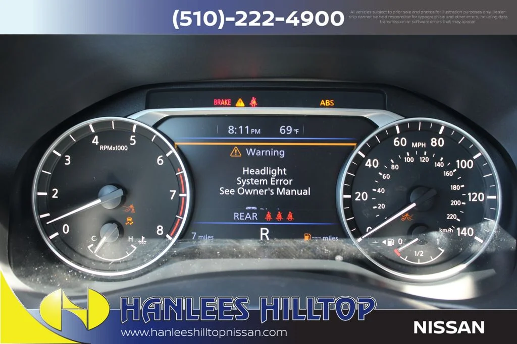 2025 Nissan Altima SR - Photo 31