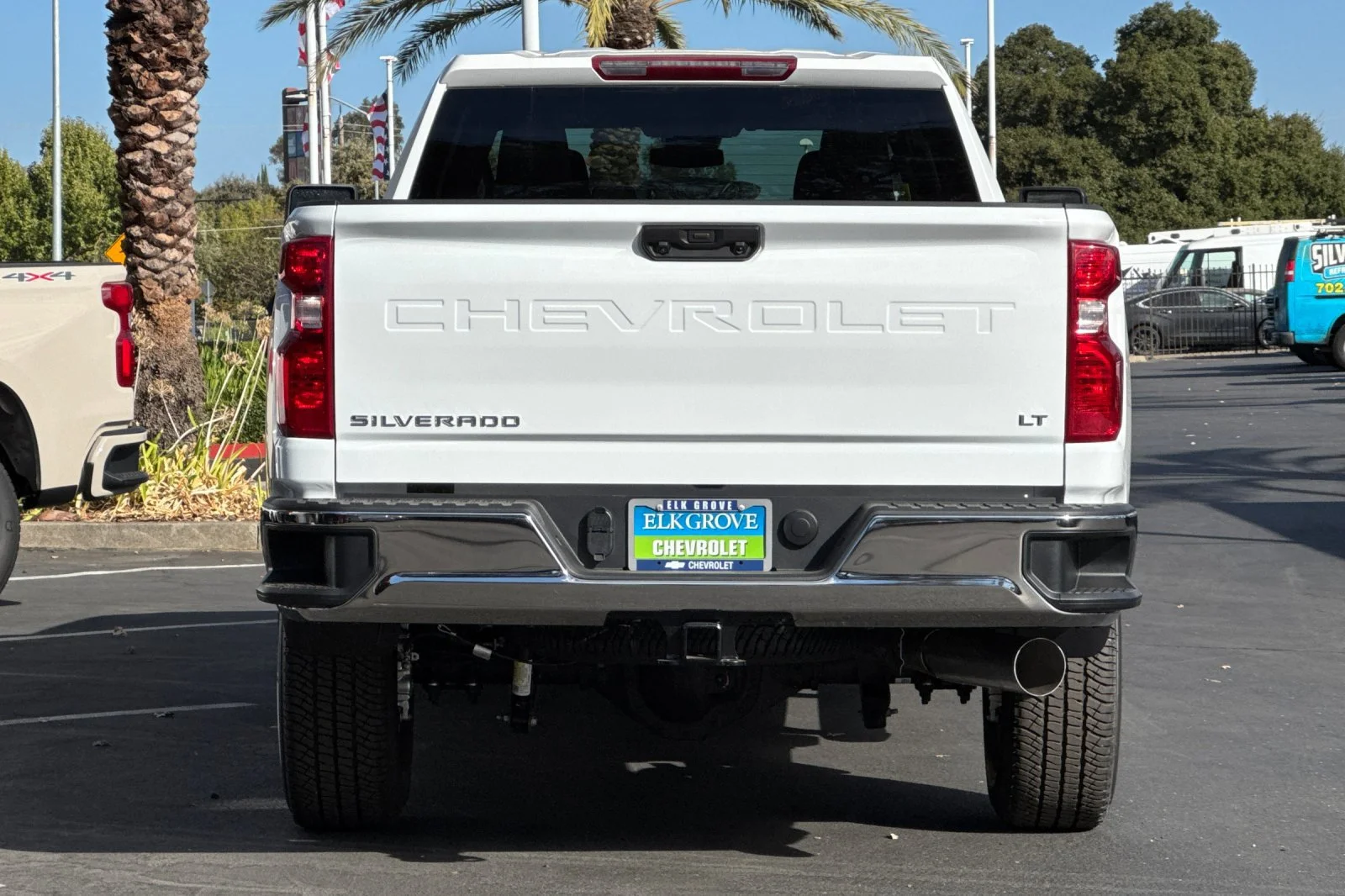 2026 Chevrolet Silverado 2500 HD LT view 4