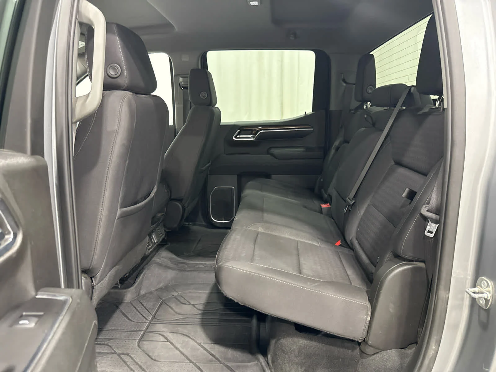 Used 2023 Sterling Gray Metallic Chevrolet LT image 12