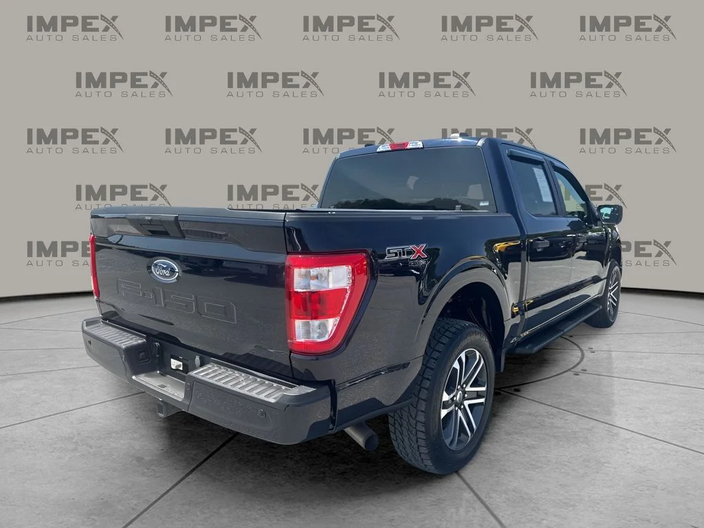 Used 2023 Blue Ford XL image 5