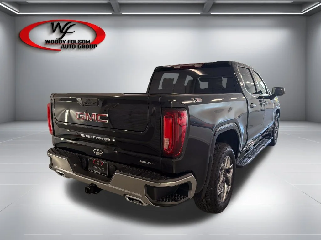 New 2026 Onyx Black GMC SLT image 6