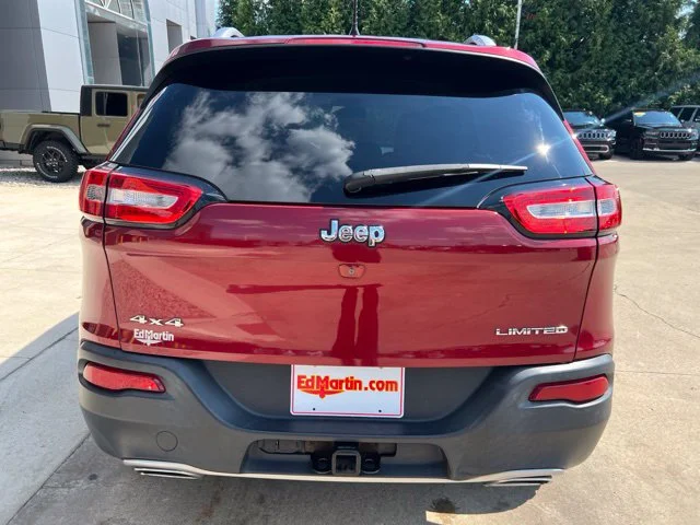 Used 2016 Red Jeep Limited image 4
