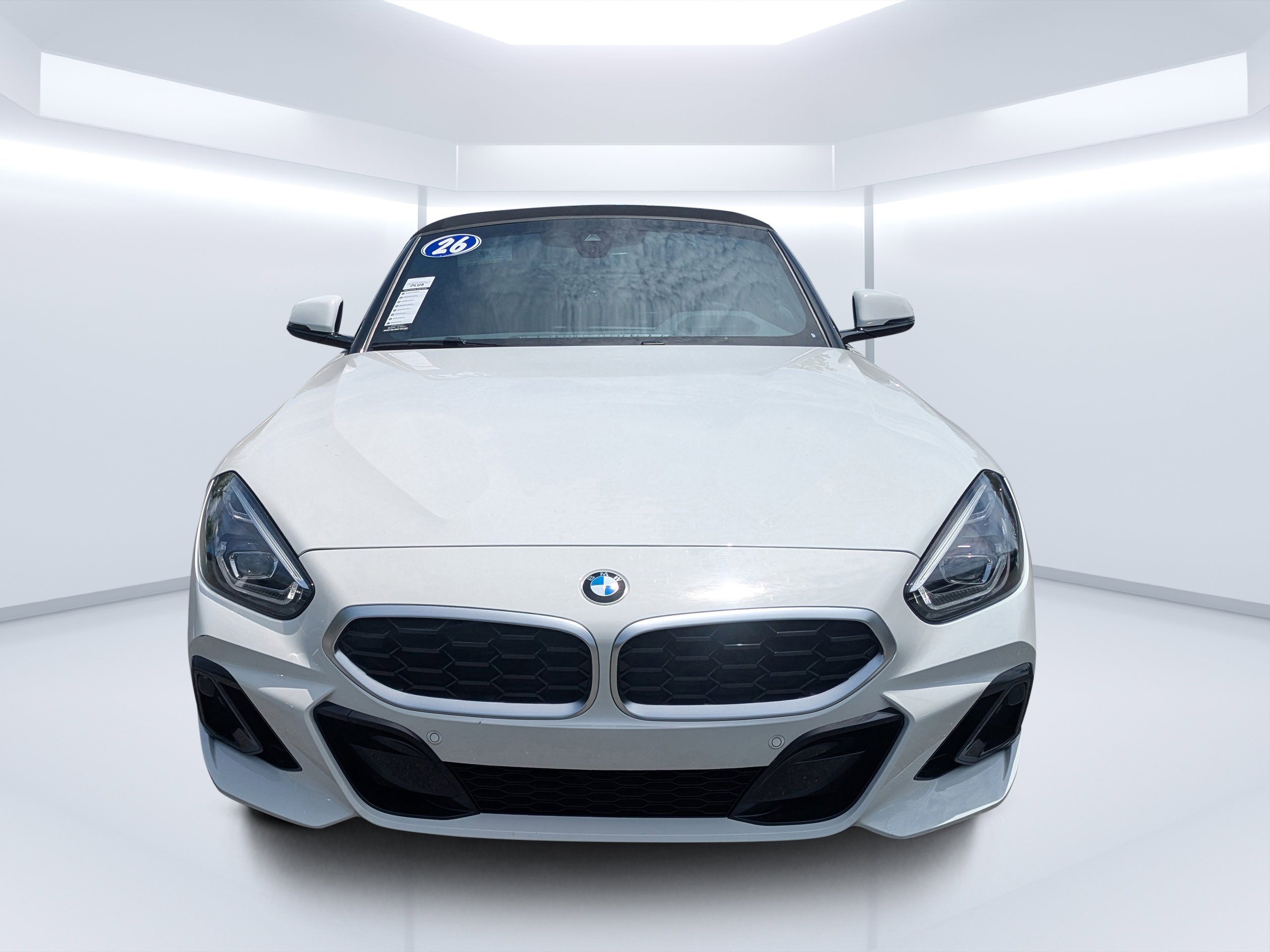 Used 2026 Alpine White BMW sDrive30i image 8