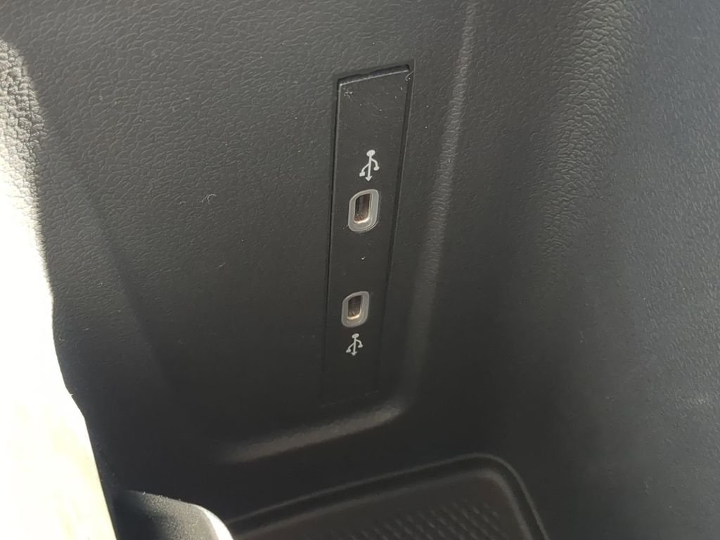 New 2026 White/off-white Volkswagen 2.0T SE R-Line Black image 24